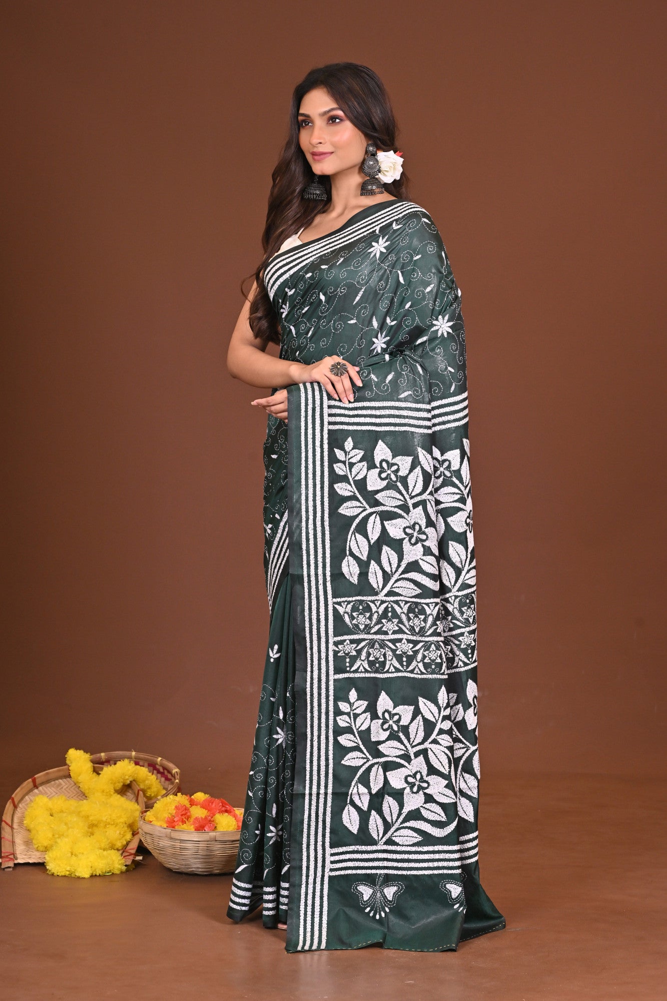 KRISHTIKOMOL BLENDED SILK KANTHA SAREE Thumbnail
