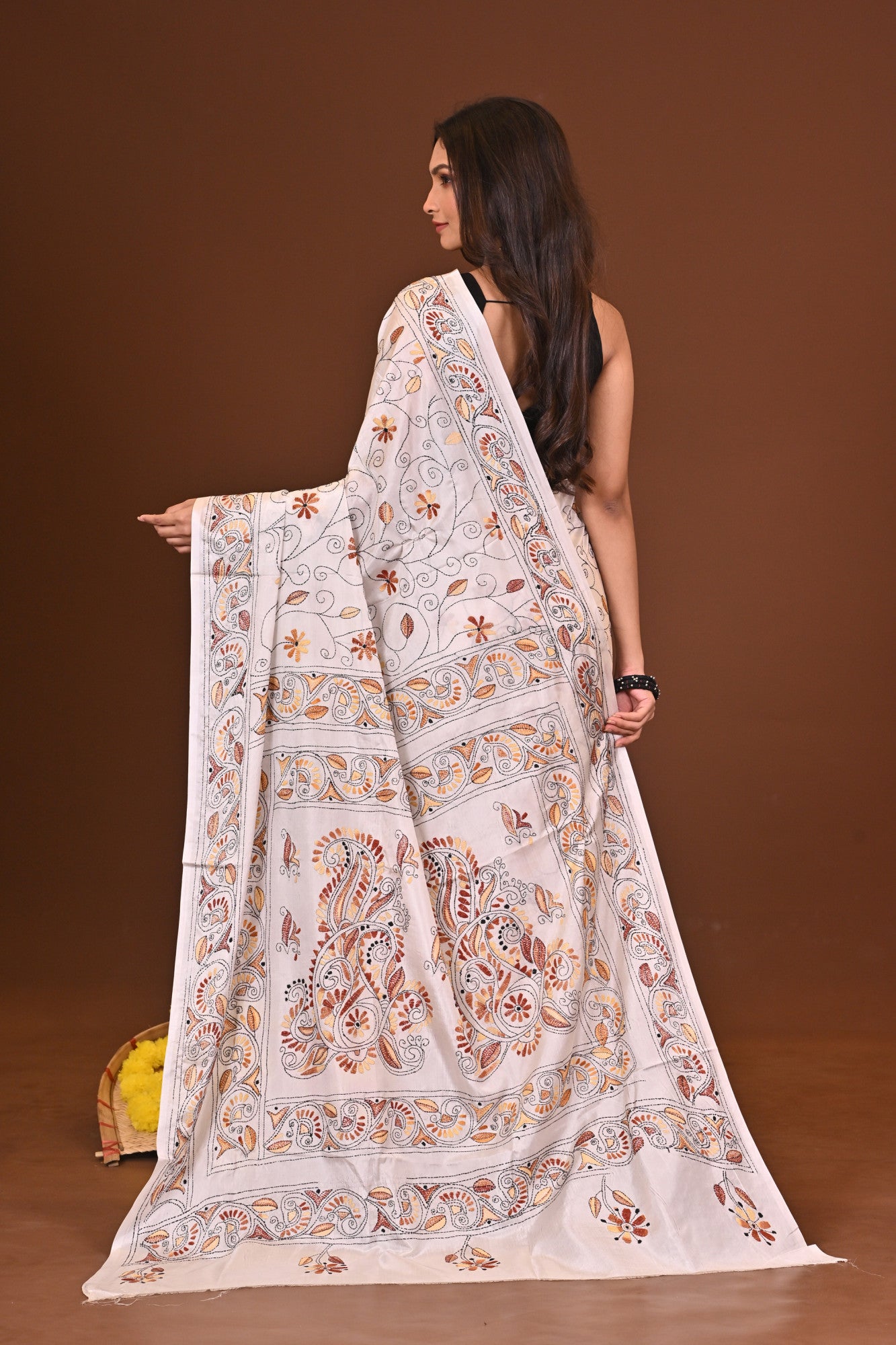 Kumari Blended Silk Kantha Saree White Thumbnail
