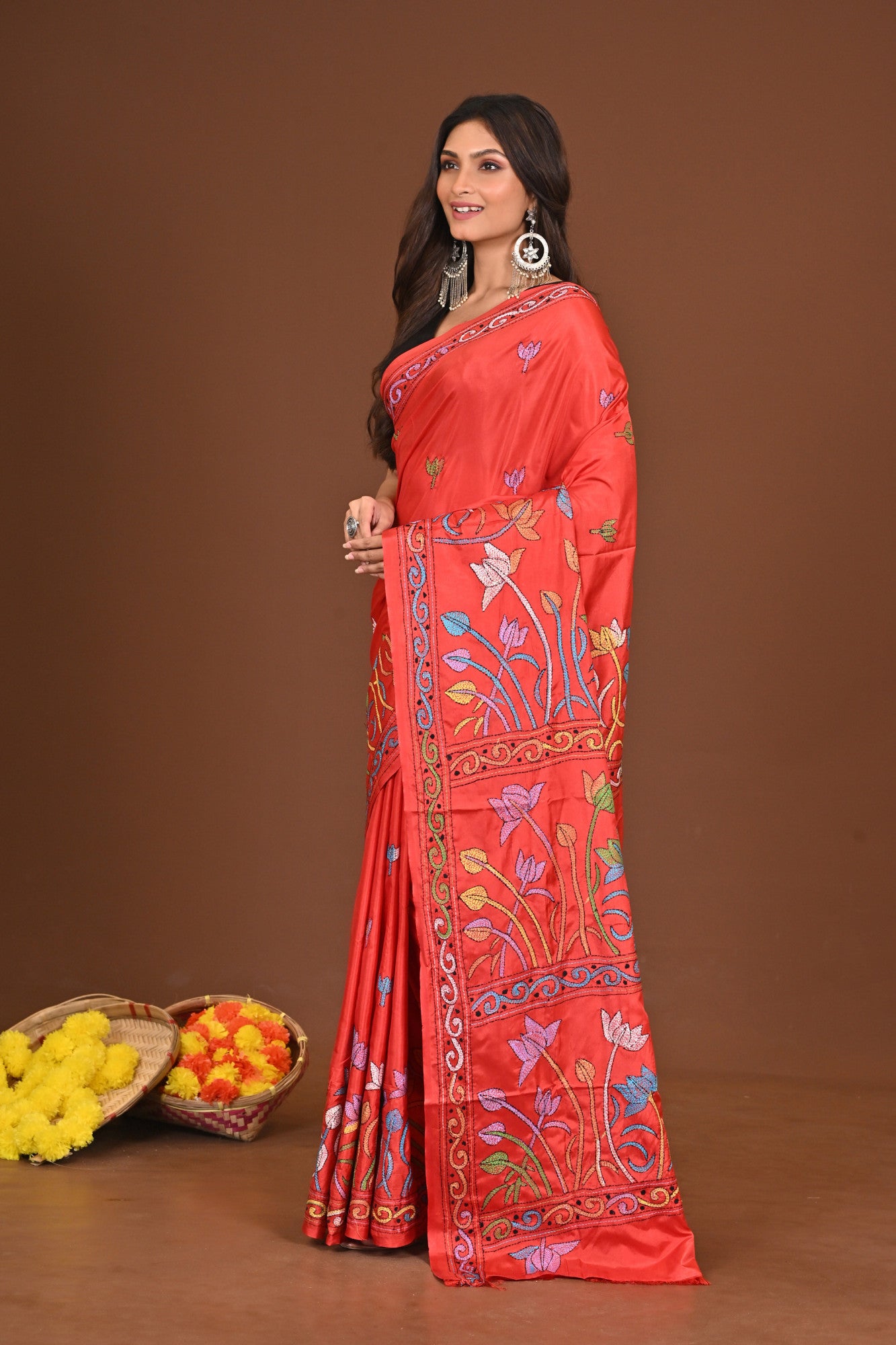 KUMARIROOP BLENDED SILK KANTHA SAREE Thumbnail