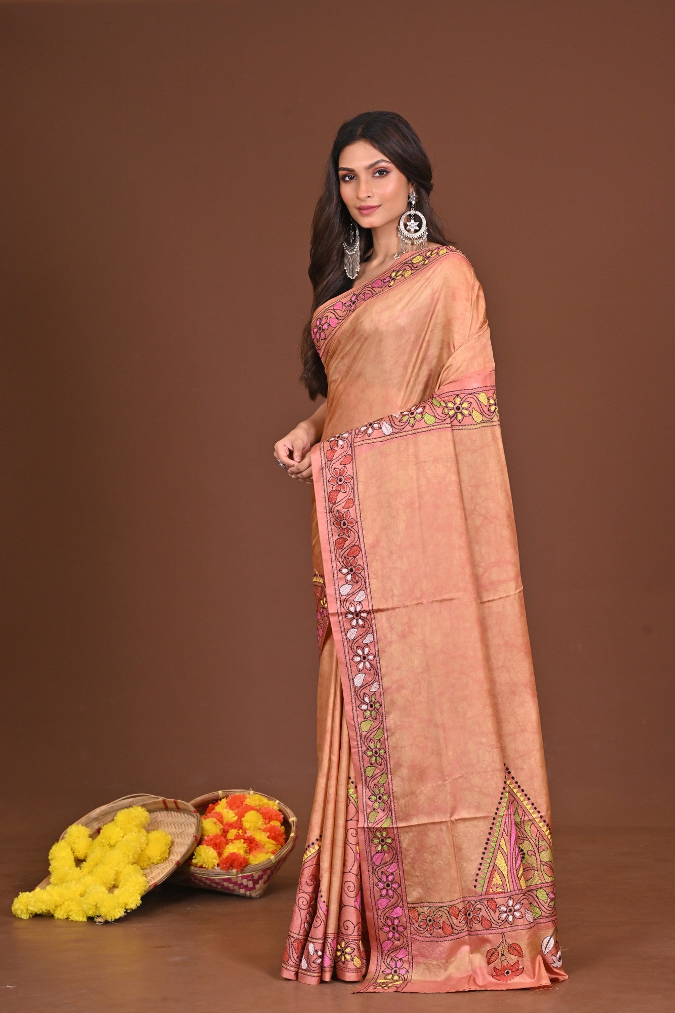 MRIDULADEVI  BLENDED SILK KANTHA SAREE Thumbnail
