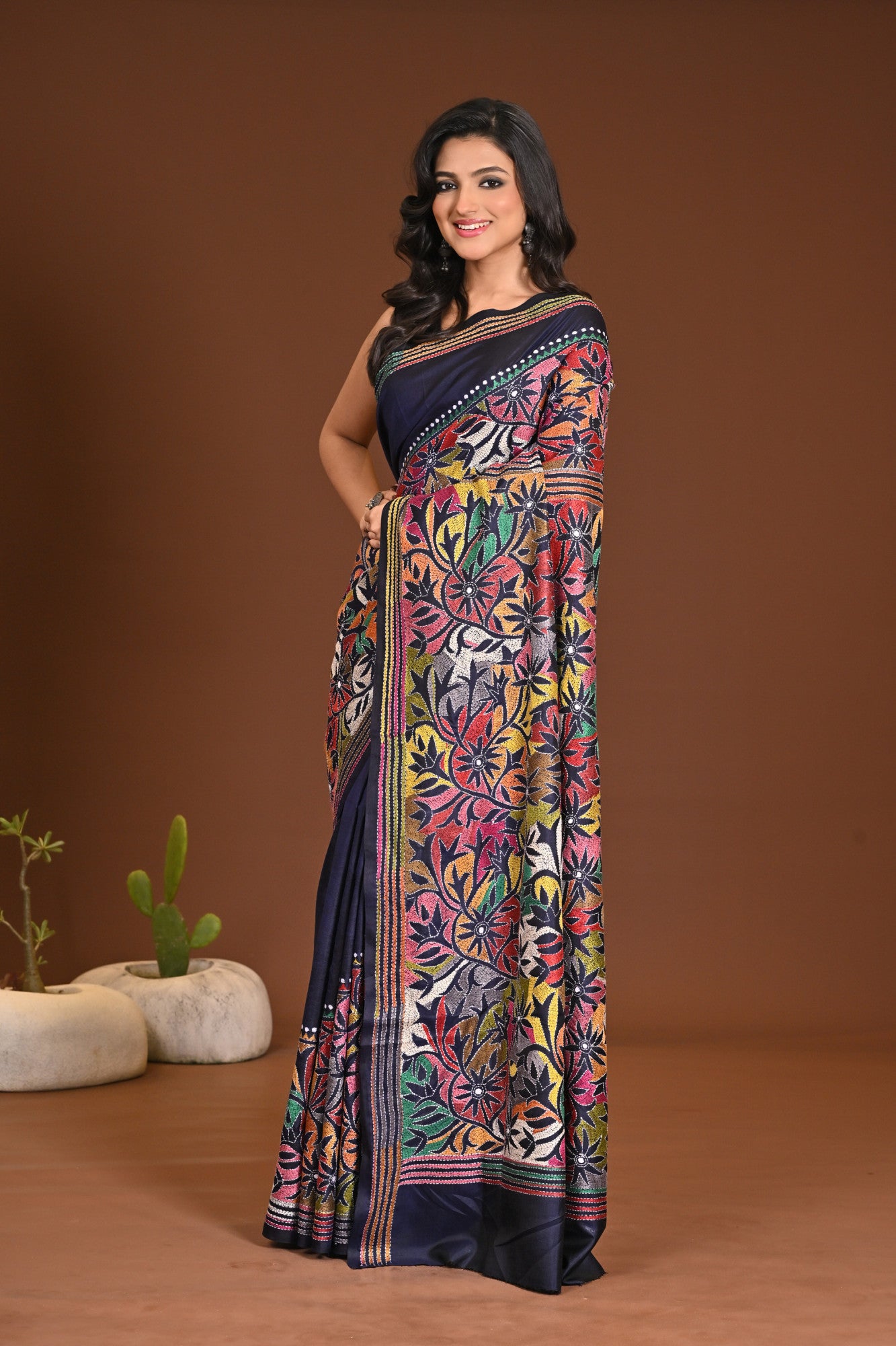 PURE SILK KANTHA SAREE Thumbnail