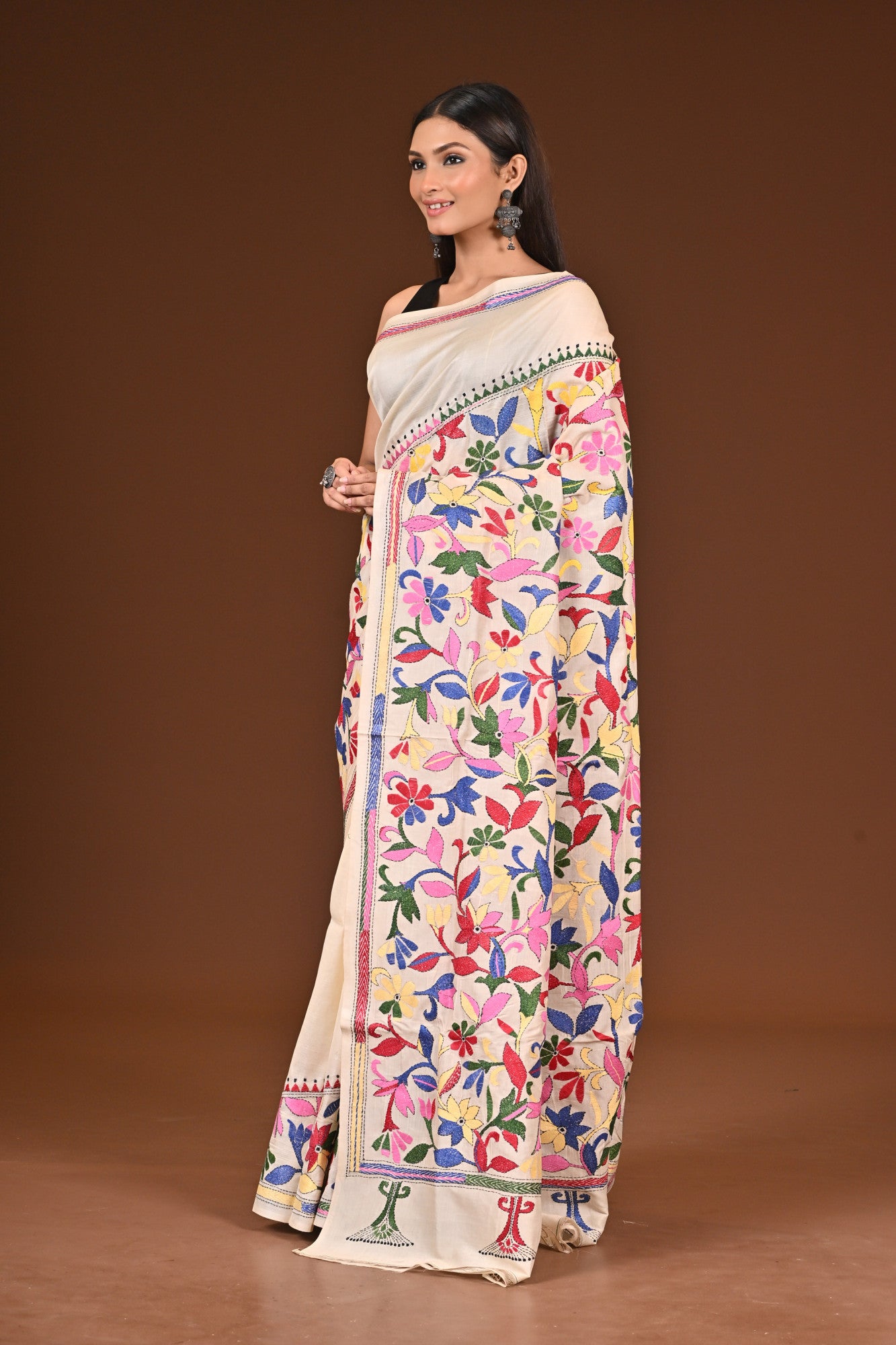 PURE  SILK KANTHA SAREE Thumbnail
