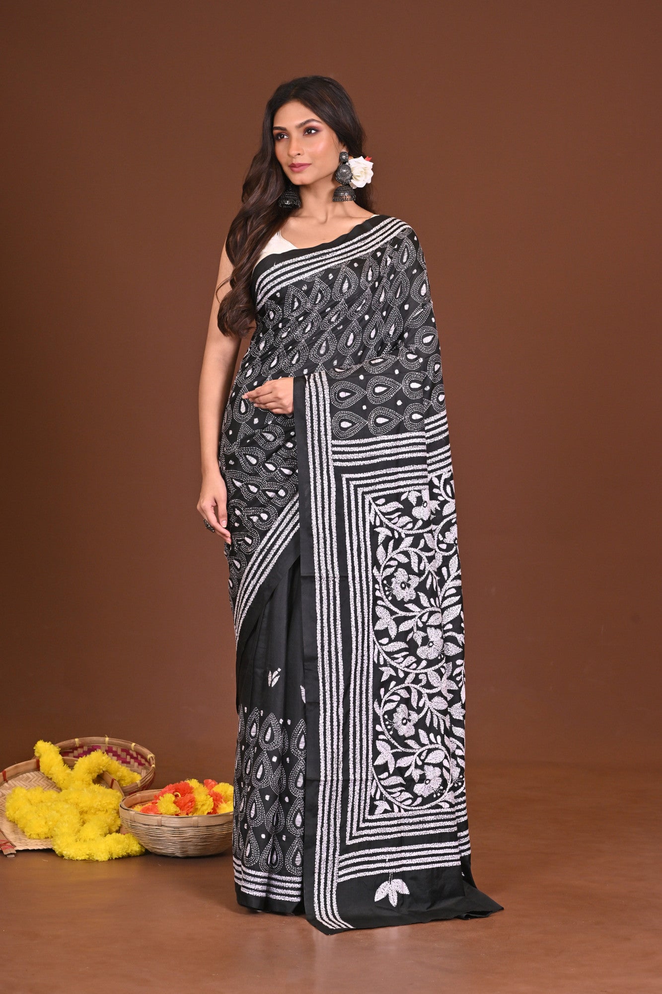 RAATKANYA BLENDED SILK KANTHA SAREE