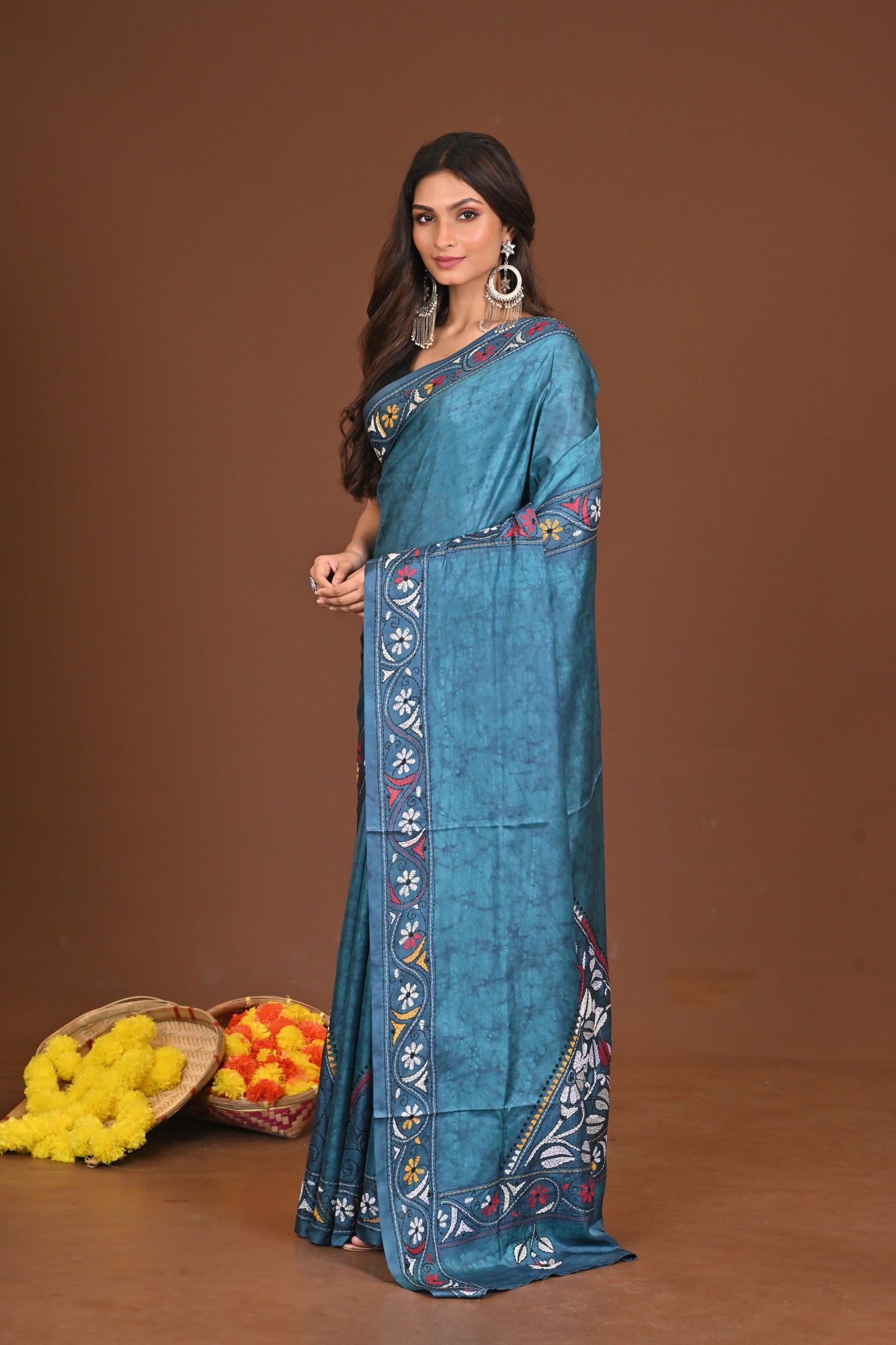 SHYAMAANURAGI BLENDED SILK KANTHA SAREE Thumbnail
