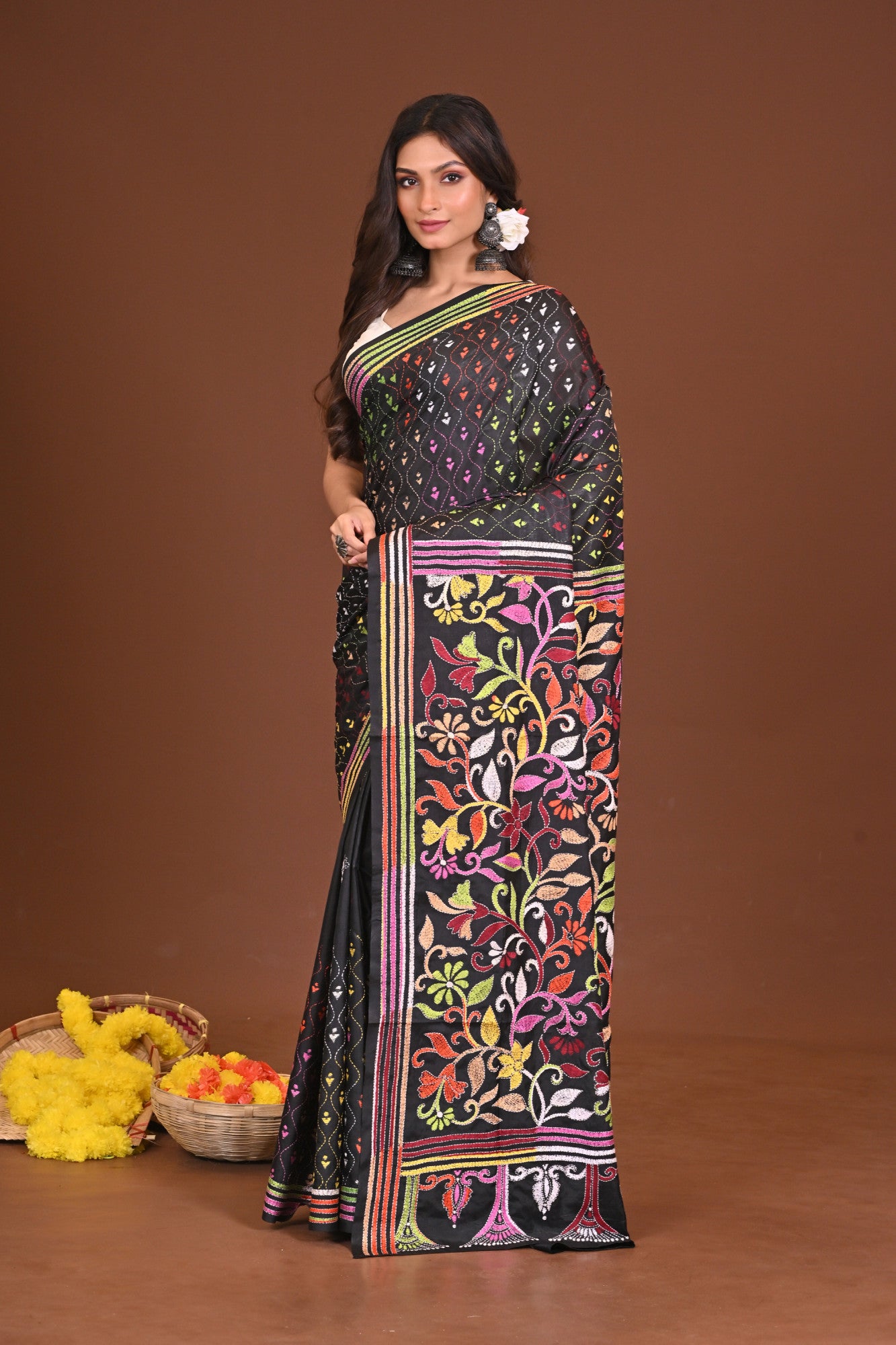 SHYAMALIMA BLENDED SILK KANTHA SAREE Thumbnail