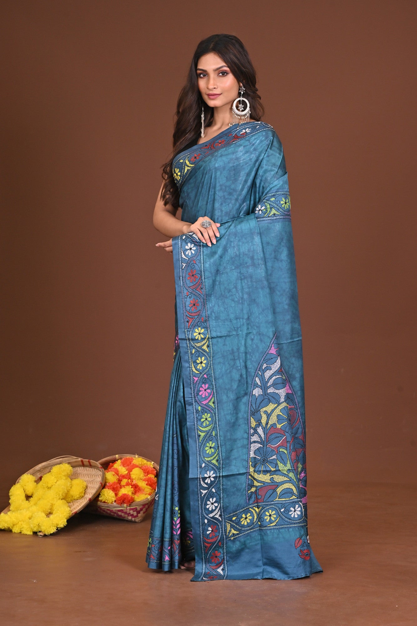 SHYAMALINI BLENDED SILK KANTHA SAREE Thumbnail