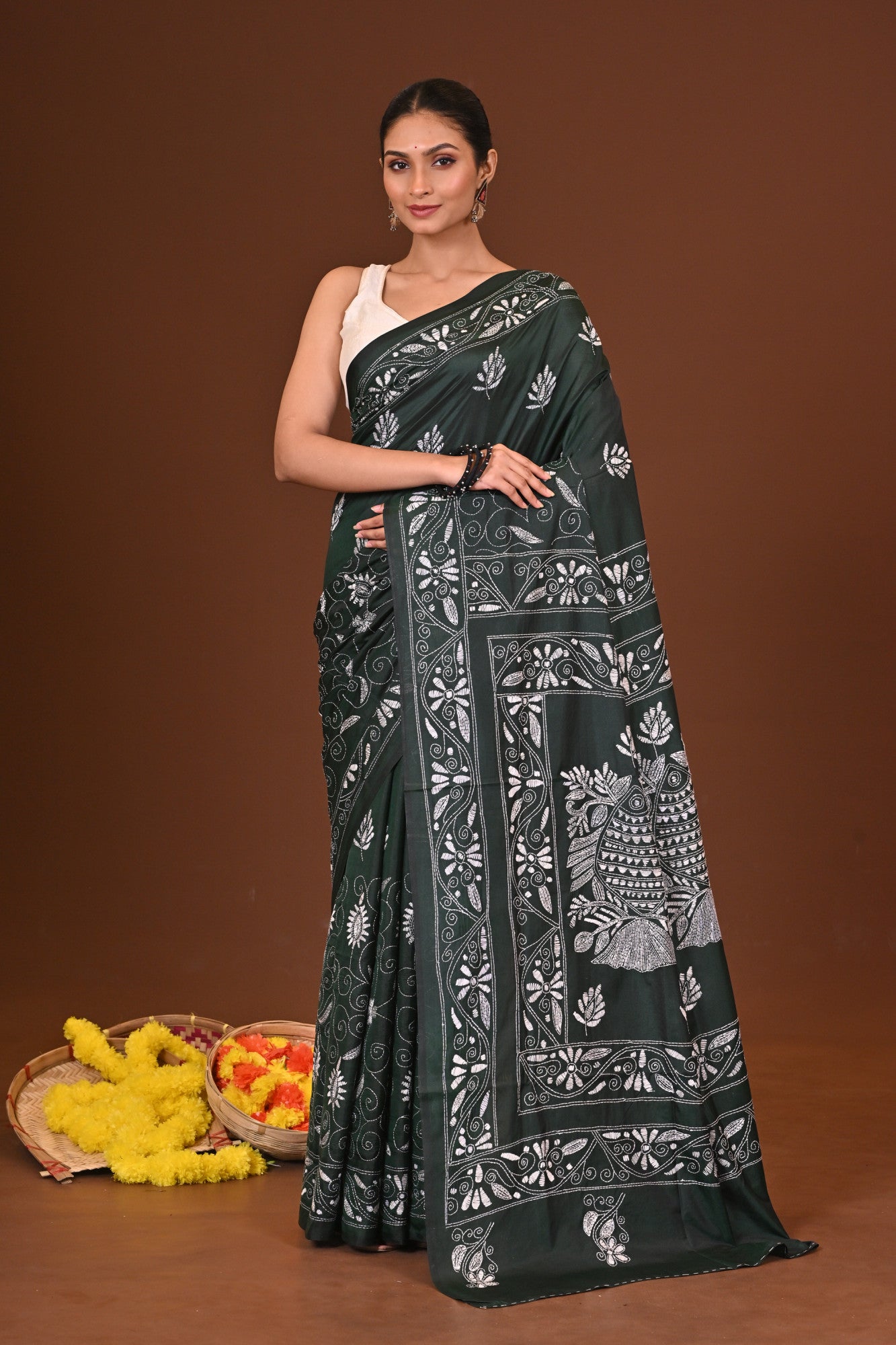 SHYAMOLI BLENDED SILK KANTHA SAREE Thumbnail