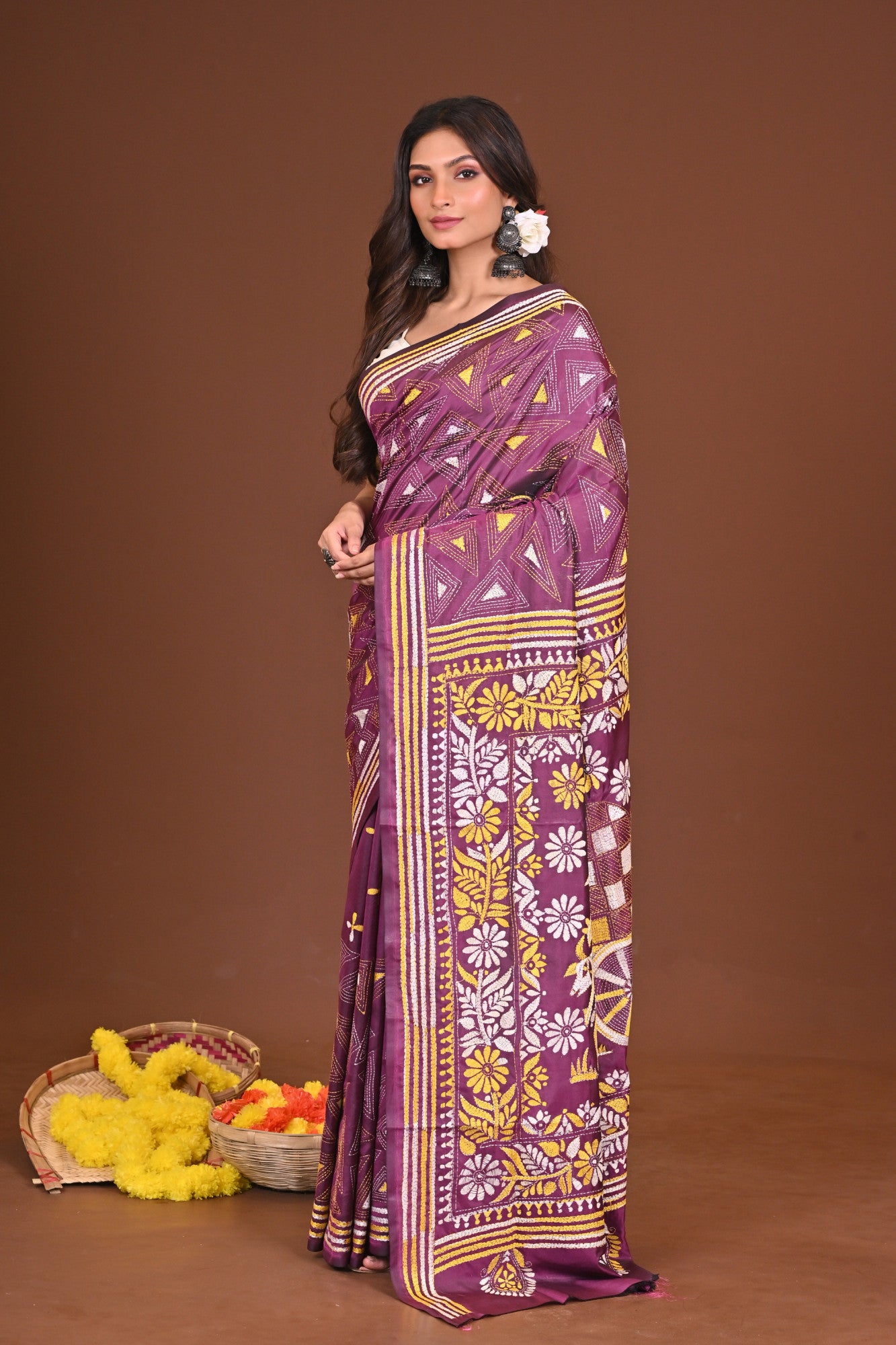 SMRITI BLENDED SILK KANTHA SAREE Thumbnail