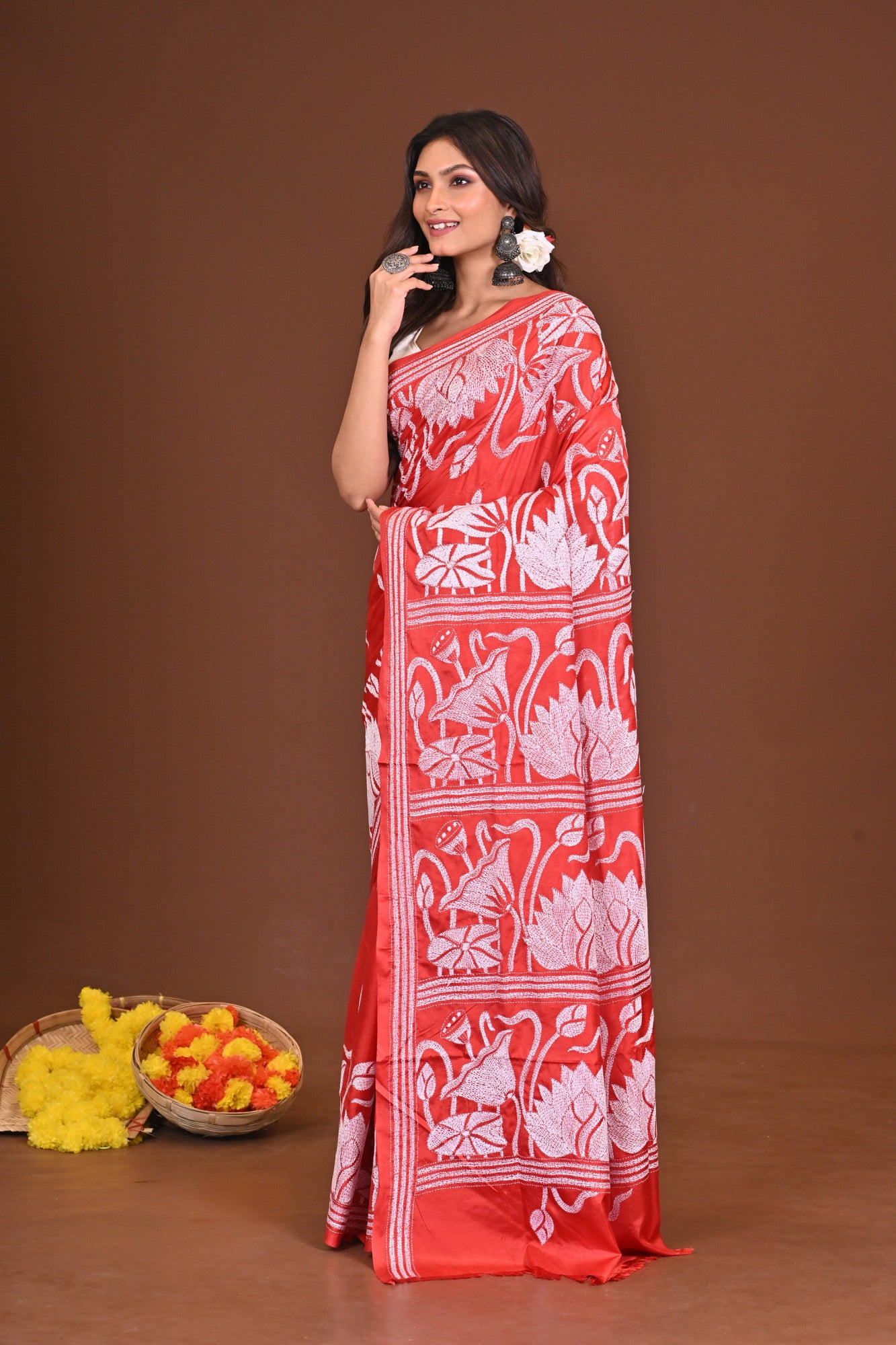TEJTARANGINI BLENDED SILK KANTHA SAREE Thumbnail