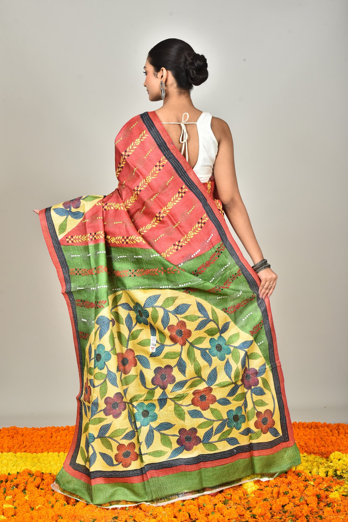 Tussar Hand Print Kantha Saree Multicolor Thumbnail