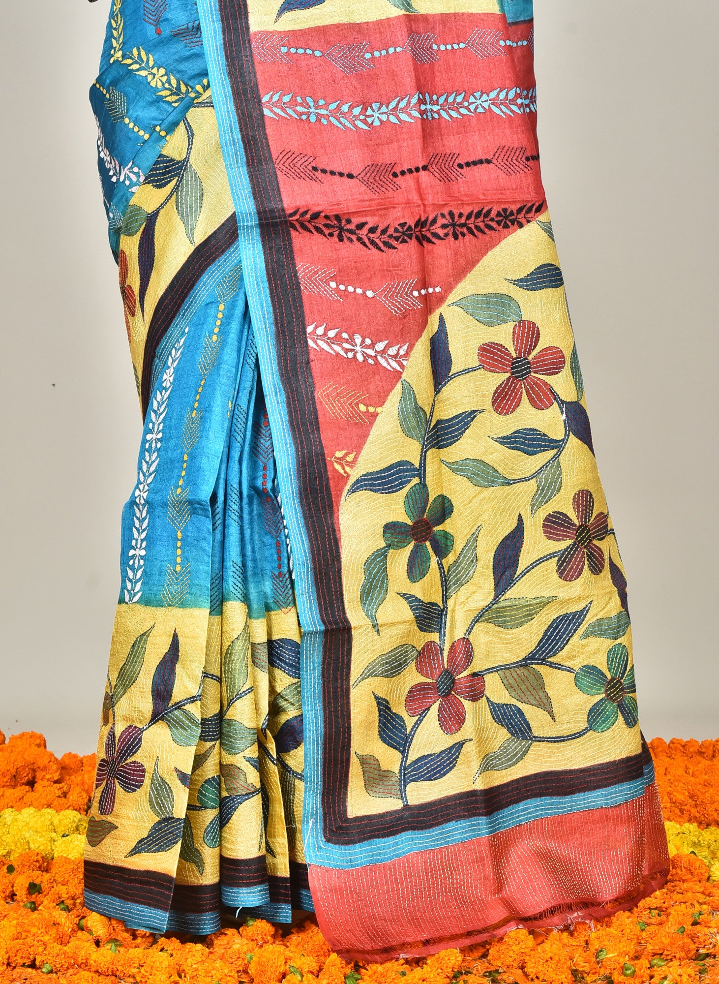 Tussar Hand Print Kantha Saree Multicolor Thumbnail