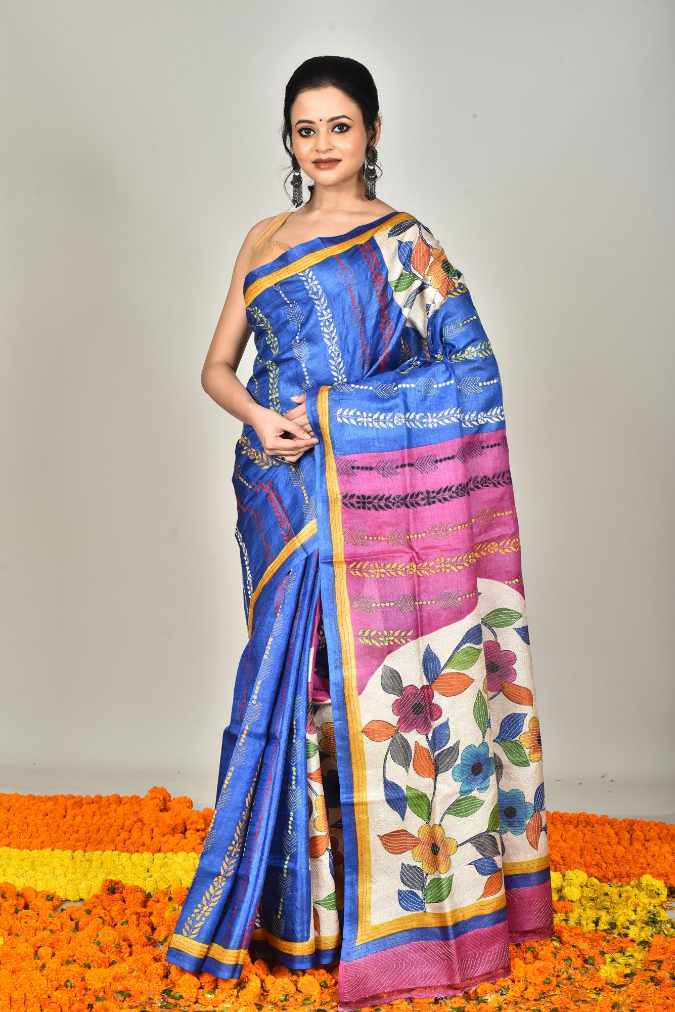 GACHI TUSSAR SILK KANTHA SAREE Thumbnail