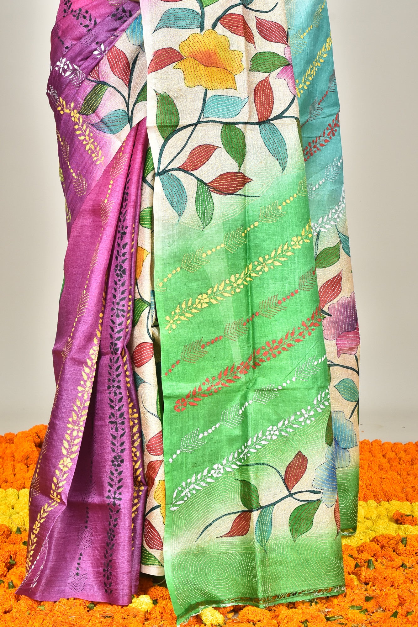 TUSSAR HAND PRINT SAREE Thumbnail