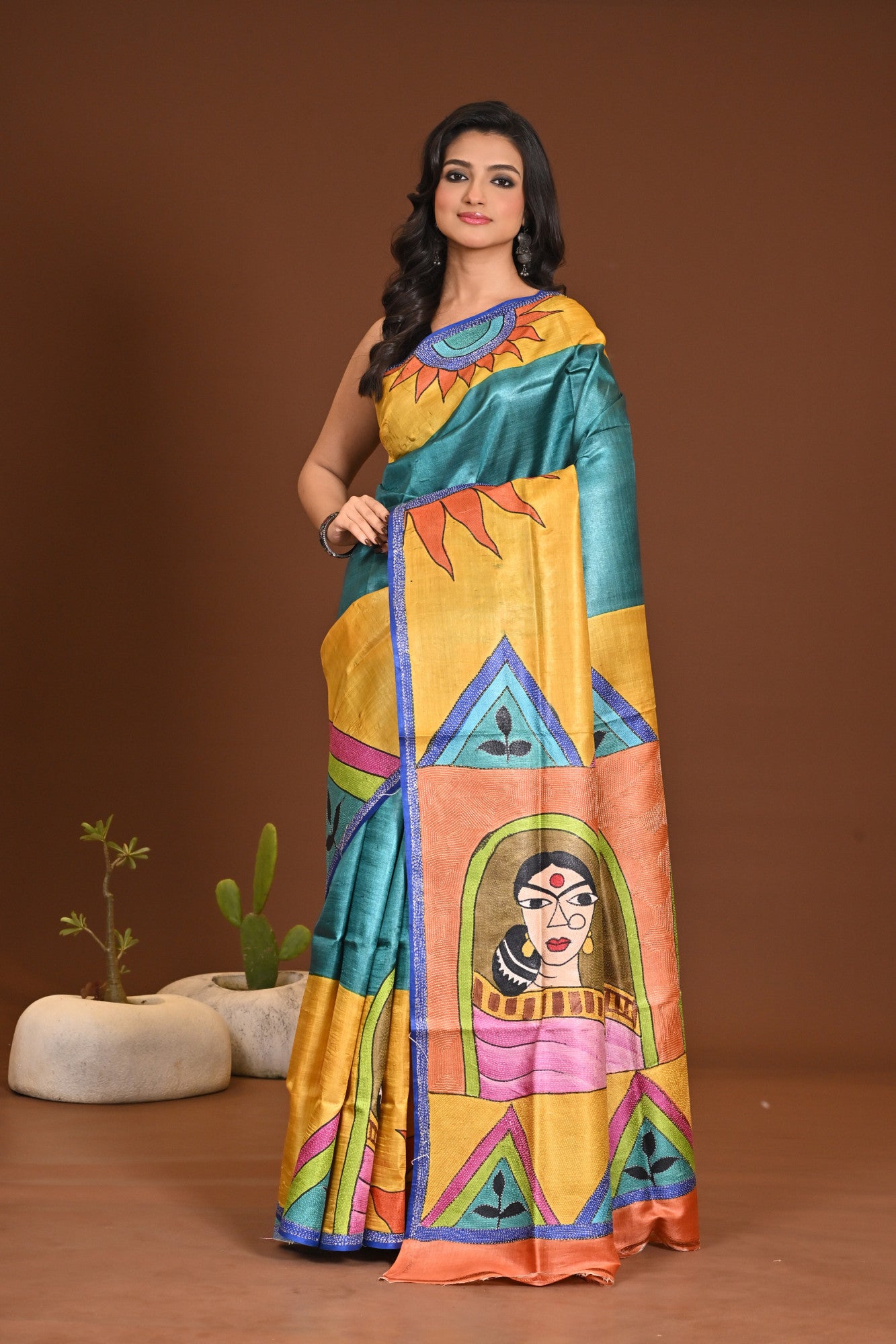 TUSSAR HANDPRINT KANTHA SAREE Thumbnail