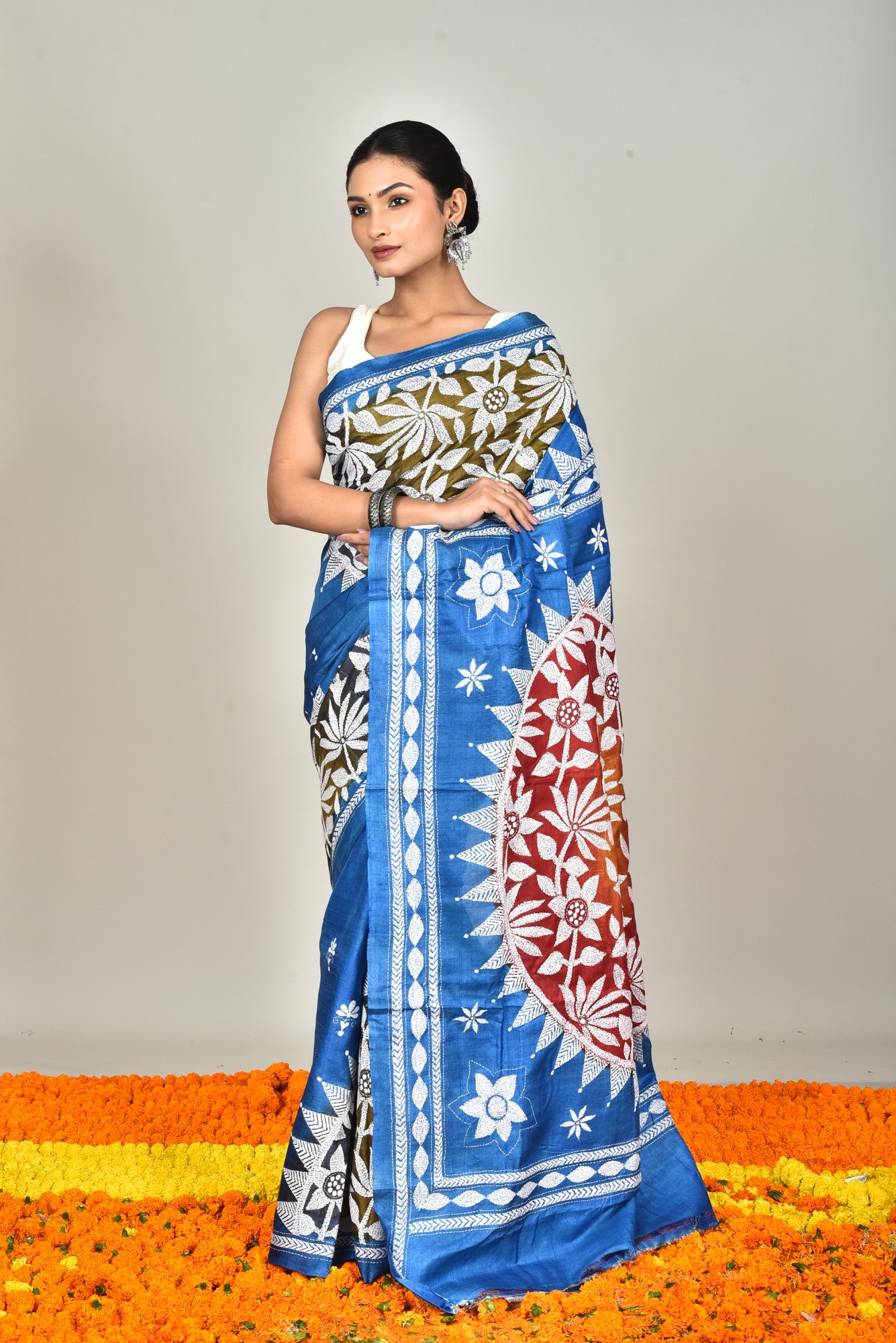 TUSSAR SILK DIY KANTHA SAREE Thumbnail