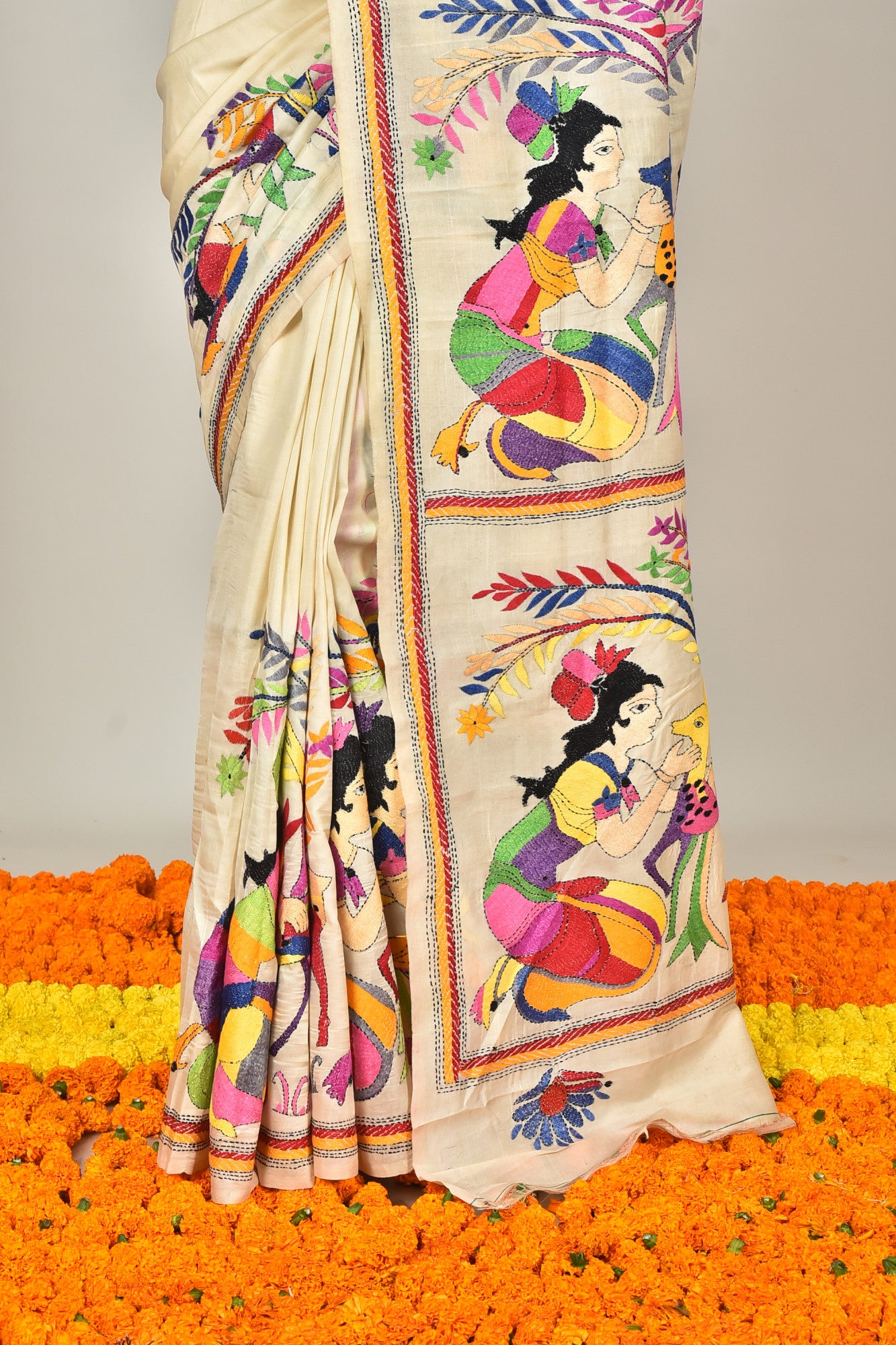 TUSSAR SILK KANTHA SAREE Thumbnail
