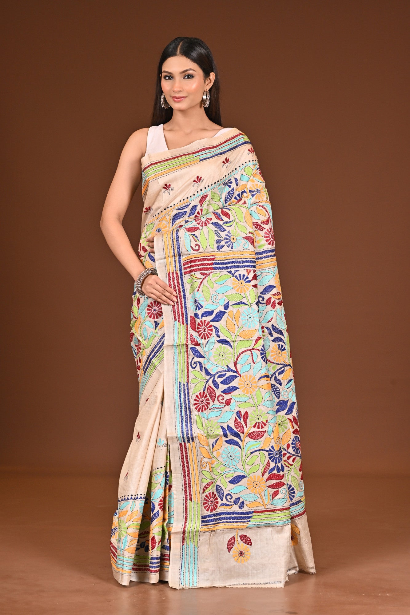 TUSSAR  SILK KANTHA SAREE Thumbnail