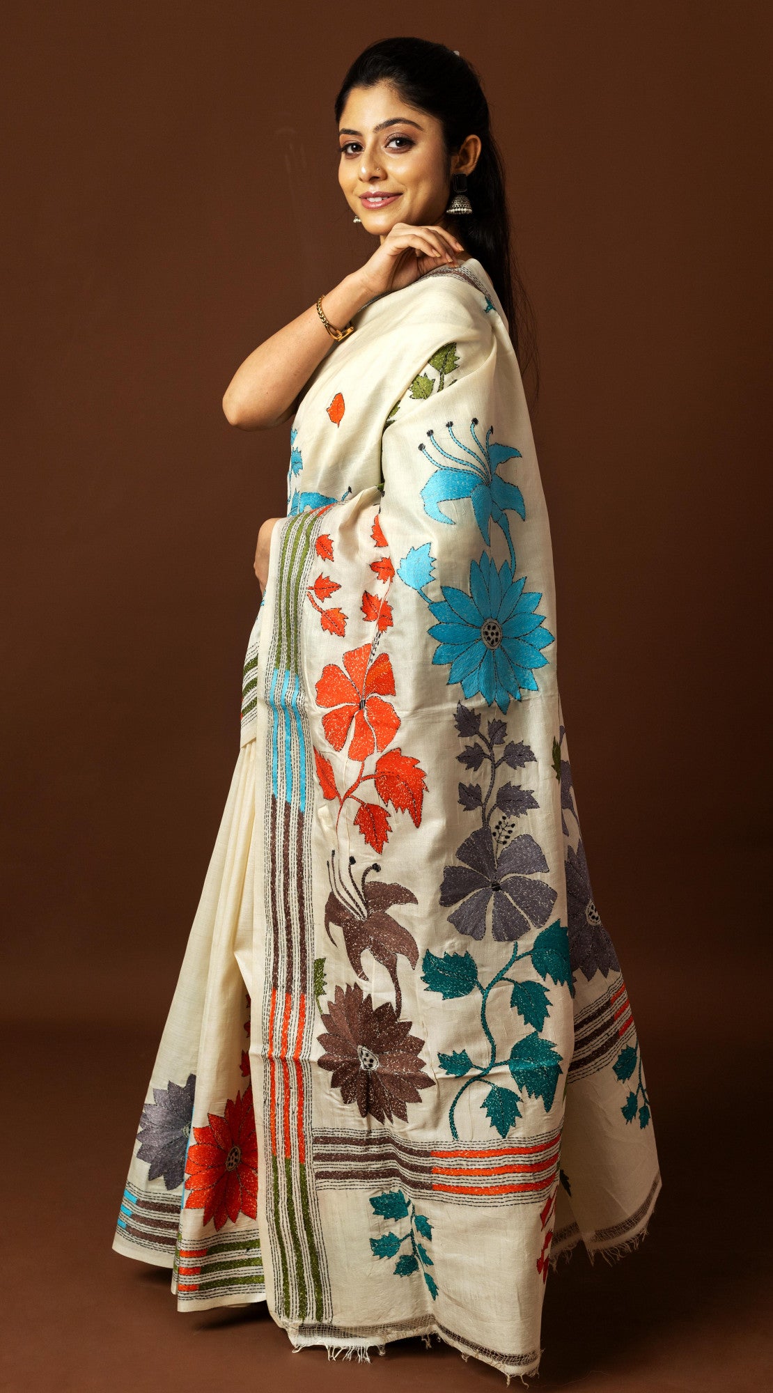 Tussar Silk Kantha Saree Thumbnail