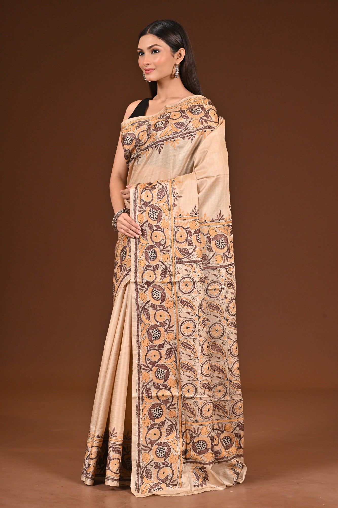 TUSSAR SILK KANTHA SAREE Thumbnail